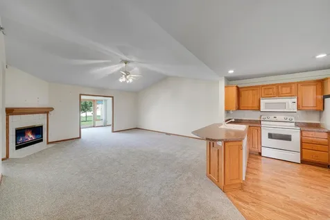 241 Tuttle Drive Hastings MN 55033