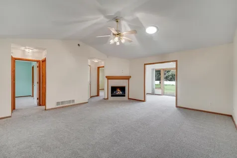 241 Tuttle Drive Hastings MN 55033