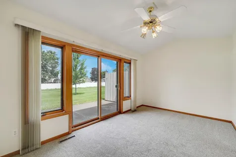 241 Tuttle Drive Hastings MN 55033