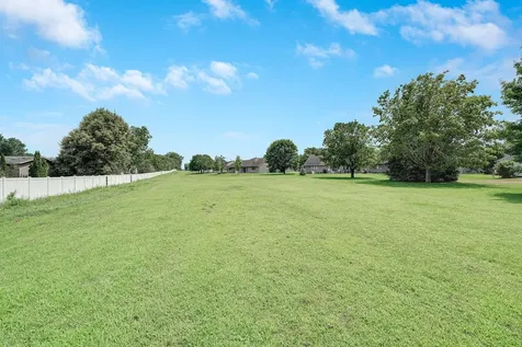 241 Tuttle Drive Hastings MN 55033