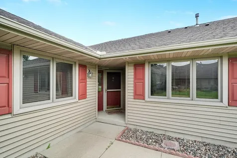 241 Tuttle Drive Hastings MN 55033