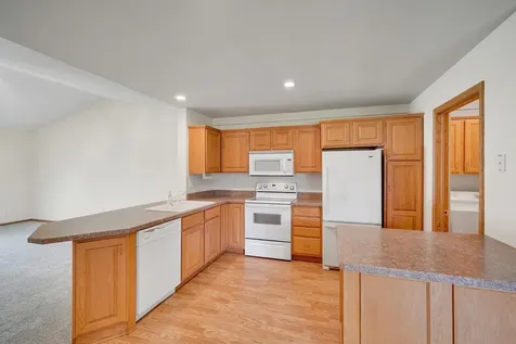 241 Tuttle Drive Hastings MN 55033