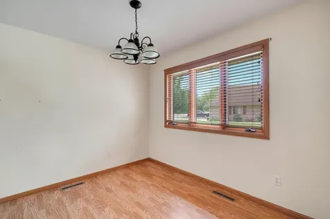 241 Tuttle Drive Hastings MN 55033