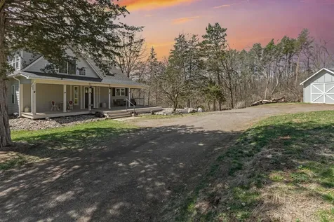 1342 Stagecoach Trail S Afton MN 55001