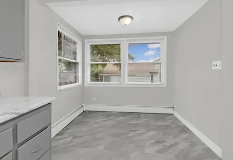 1124 Jessamine Avenue E Saint Paul MN 55106