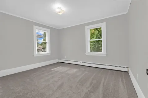 1124 Jessamine Avenue E Saint Paul MN 55106