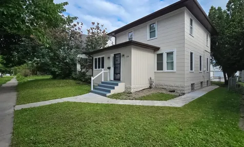 1124 Jessamine Avenue E Saint Paul MN 55106
