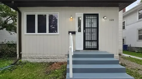 1124 Jessamine Avenue E Saint Paul MN 55106