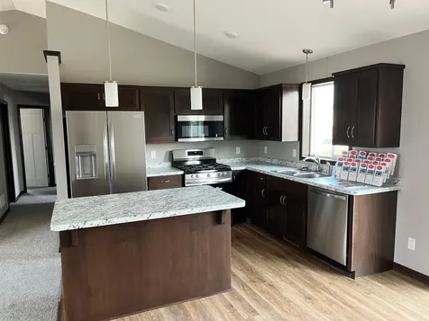108 Woolgrass Way Avon MN 56310