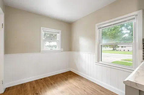 1504 4th Avenue NW Austin MN 55912