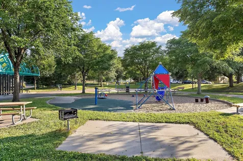 3010 James Avenue N Minneapolis MN 55411