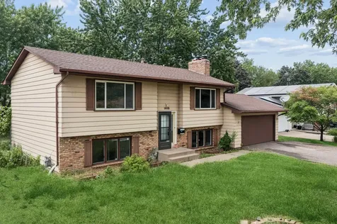1613 Lyn Curve Avenue N Minneapolis MN 55411