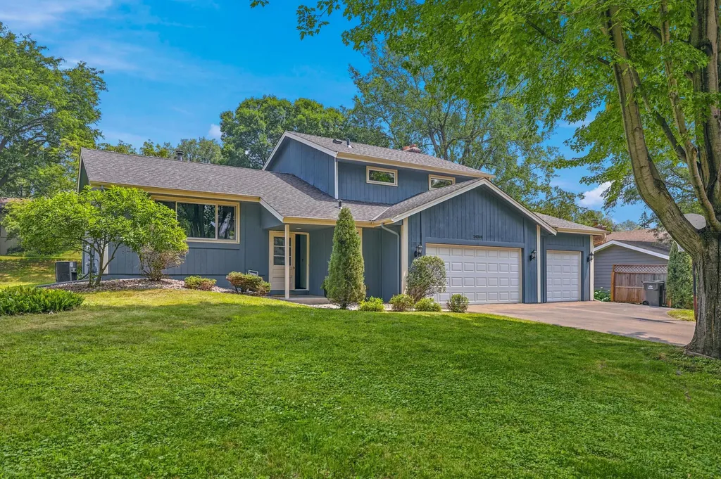 14308 Wedgeway Court Eden Prairie MN 55346