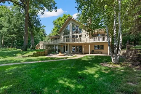 8882 Interlachen Road Lake Shore MN 56468