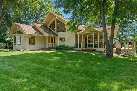 8882 Interlachen Road Lake Shore MN 56468