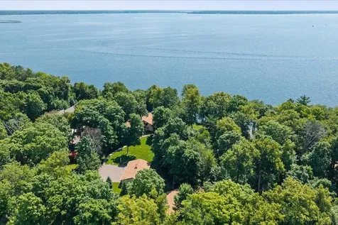 8882 Interlachen Road Lake Shore MN 56468