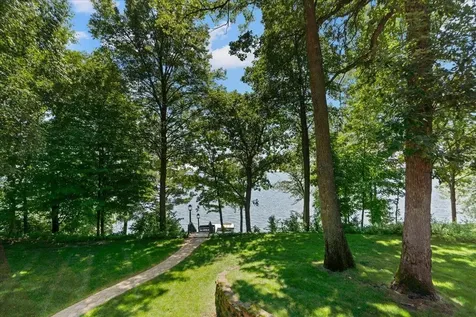8882 Interlachen Road Lake Shore MN 56468