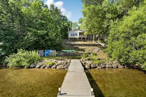 32150 742nd Avenue South Haven MN 55382