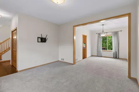 19925 English Court Farmington MN 55024
