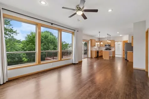 19925 English Court Farmington MN 55024