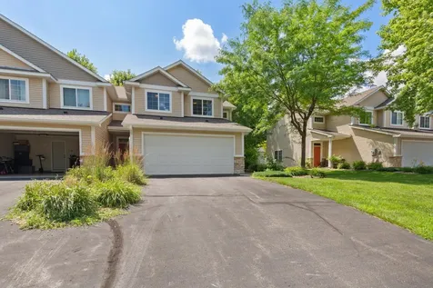 2402 Elianna Drive Northfield MN 55057
