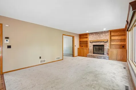 13710 61st Avenue N Plymouth MN 55446