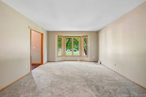13710 61st Avenue N Plymouth MN 55446