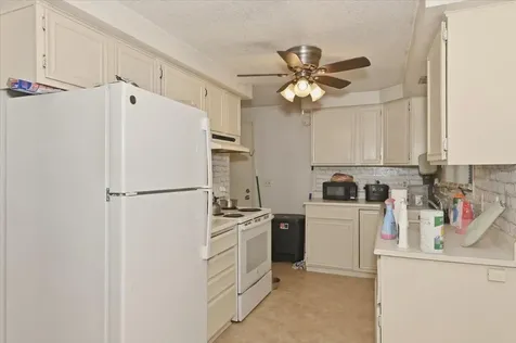 1421 & 1425 E 5th Street Superior WI 54880