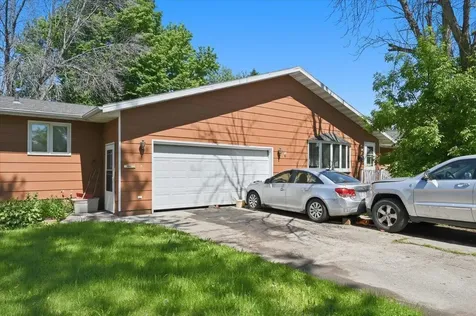 1421 & 1425 E 5th Street Superior WI 54880