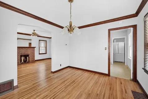 1122 Sherburne Avenue Saint Paul MN 55104