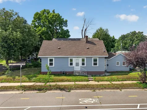 5253 N 6th Street Minneapolis MN 55430