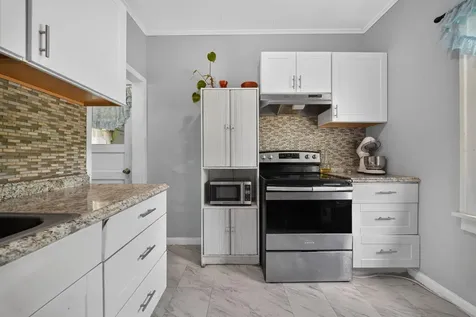 5253 N 6th Street Minneapolis MN 55430
