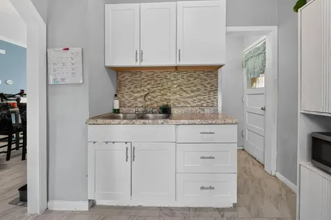 5253 N 6th Street Minneapolis MN 55430