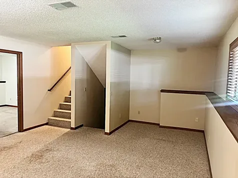 812 E Oak Street Redwood Falls MN 56283