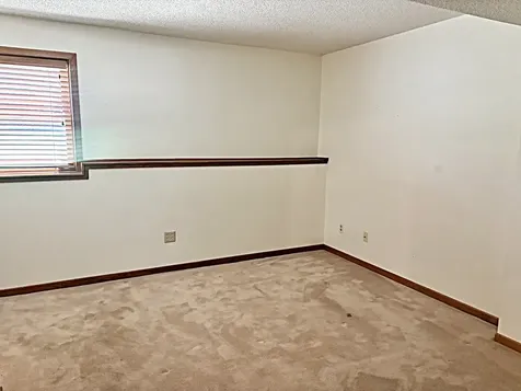 812 E Oak Street Redwood Falls MN 56283