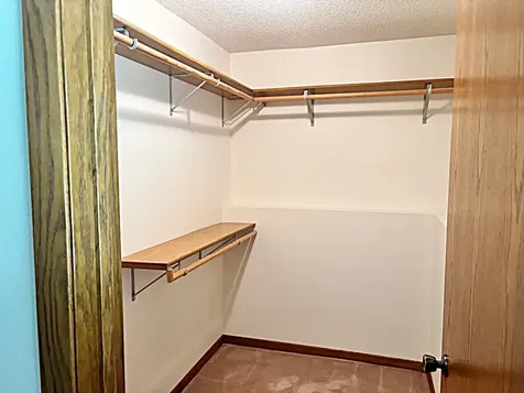 812 E Oak Street Redwood Falls MN 56283