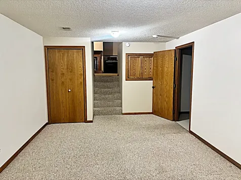 812 E Oak Street Redwood Falls MN 56283