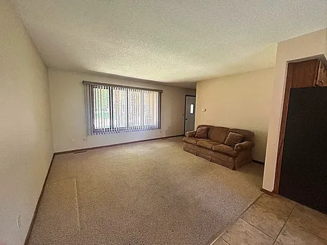 812 E Oak Street Redwood Falls MN 56283