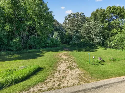 38577 Country Estate Road Battle Lake MN 56515