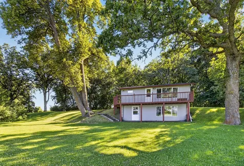 38577 Country Estate Road Battle Lake MN 56515
