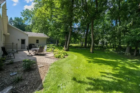 80 Canterbury Court Mankato MN 56001
