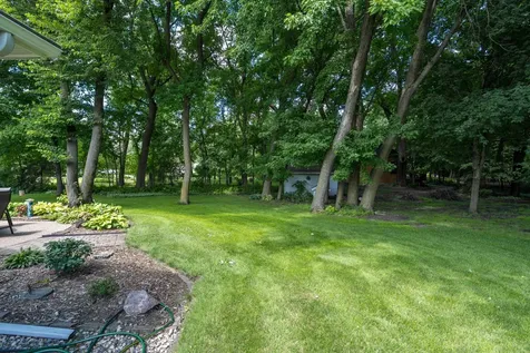 80 Canterbury Court Mankato MN 56001
