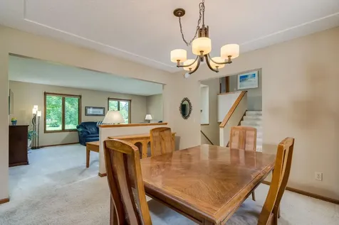 80 Canterbury Court Mankato MN 56001