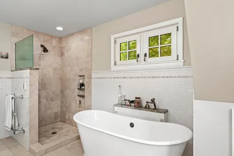 1843 Highland Parkway Saint Paul MN 55116