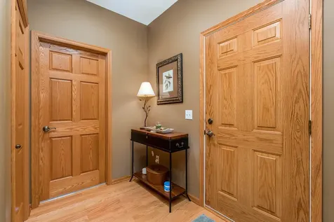 117 Grovebrook Drive Mankato MN 56001