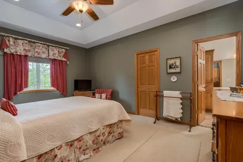 117 Grovebrook Drive Mankato MN 56001