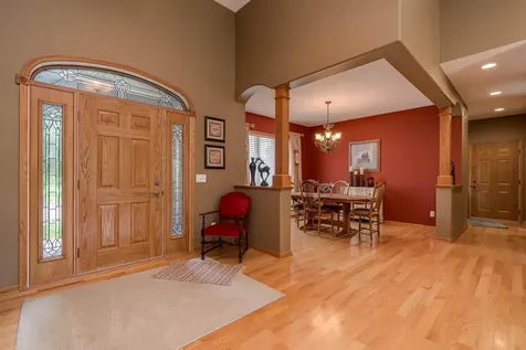 117 Grovebrook Drive Mankato MN 56001