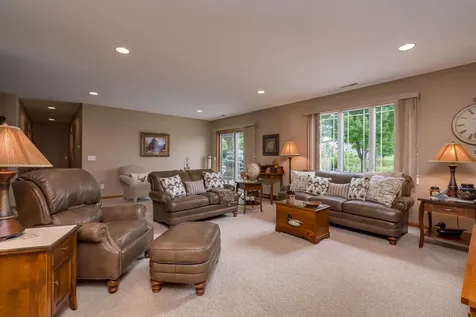 117 Grovebrook Drive Mankato MN 56001