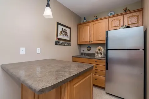 117 Grovebrook Drive Mankato MN 56001
