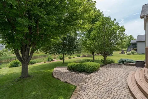 117 Grovebrook Drive Mankato MN 56001